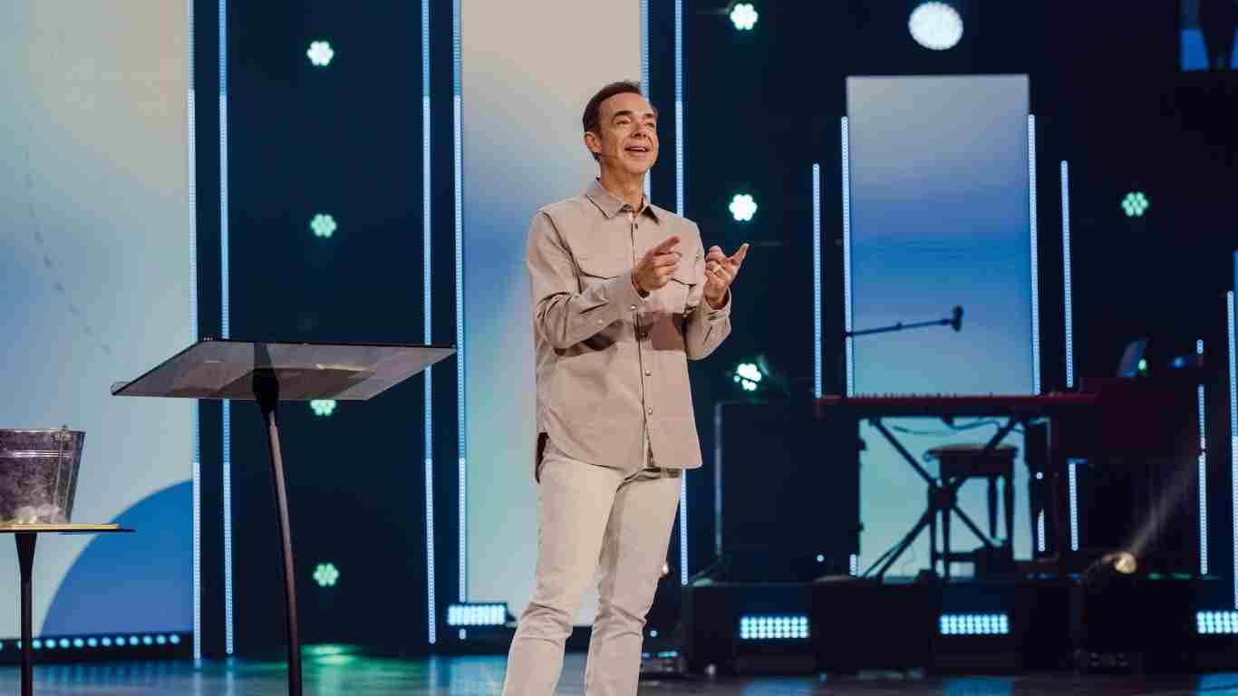 How to Share Your Faith When You Feel Unqualified